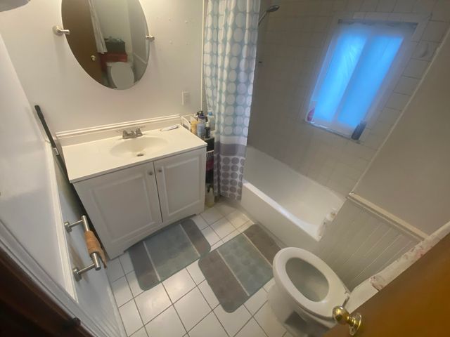 11425 Plumbrook Road, Sterling Heights City, MI 48312