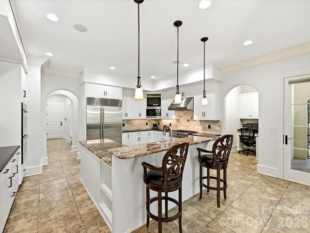 11308 Gunpowder Point Drive, Charlotte, NC 28277