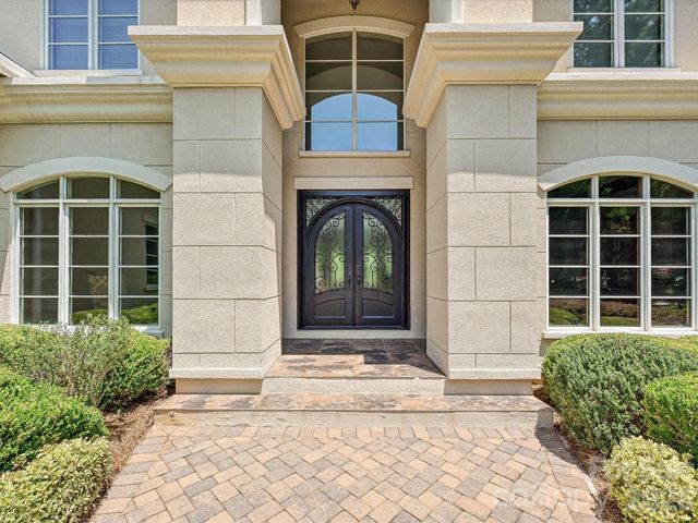 11308 Gunpowder Point Drive, Charlotte, NC 28277