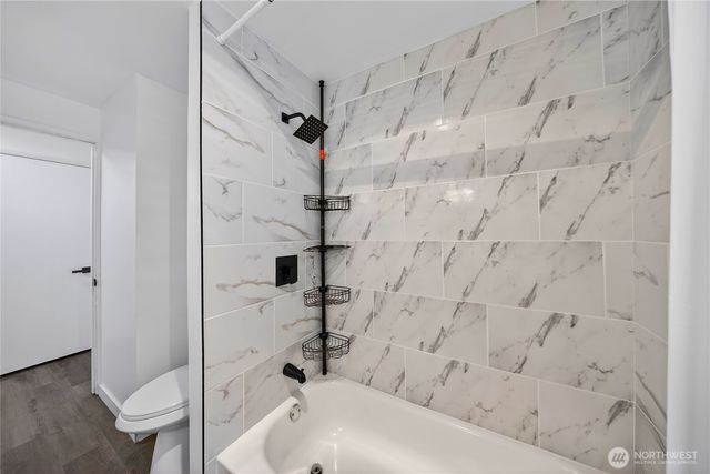 920 SW Bowmer St, Oak Harbor, WA 98277