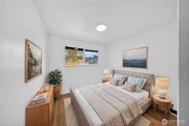 920 SW Bowmer St, Oak Harbor, WA 98277