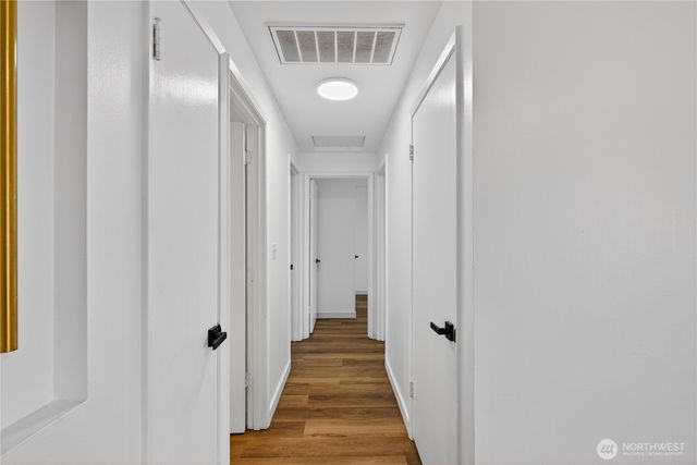 920 SW Bowmer St, Oak Harbor, WA 98277