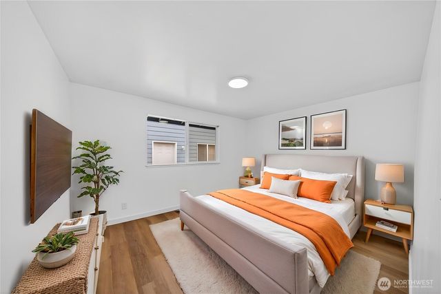 920 SW Bowmer St, Oak Harbor, WA 98277