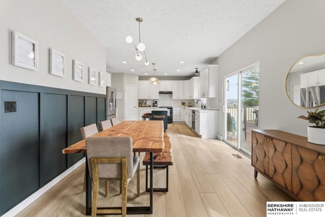 7103 S 193 Street, Gretna, NE 68028