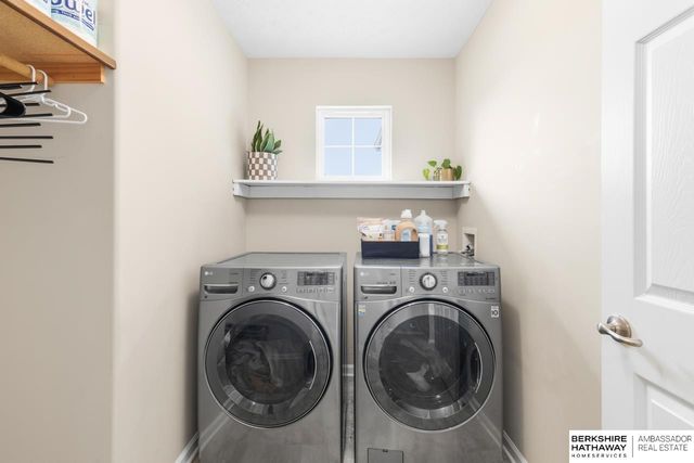 7103 S 193 Street, Gretna, NE 68028