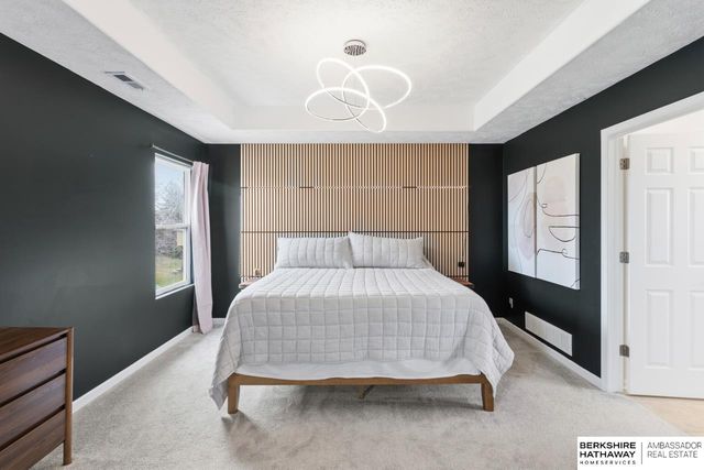 7103 S 193 Street, Gretna, NE 68028