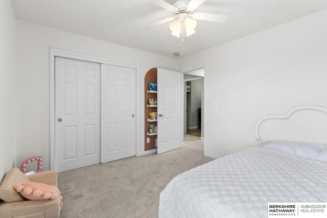 7103 S 193 Street, Gretna, NE 68028