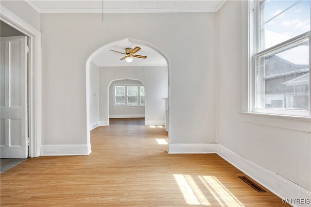 84 10th Street, Buffalo, NY 14201