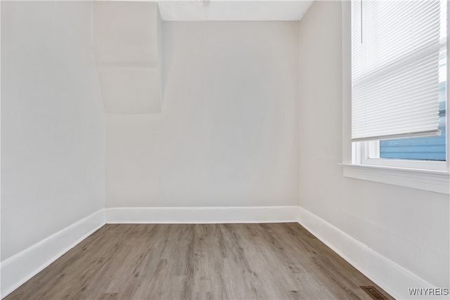 84 10th Street, Buffalo, NY 14201