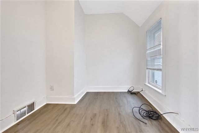 84 10th Street, Buffalo, NY 14201