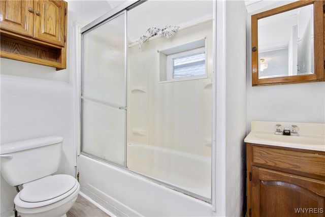 84 10th Street, Buffalo, NY 14201