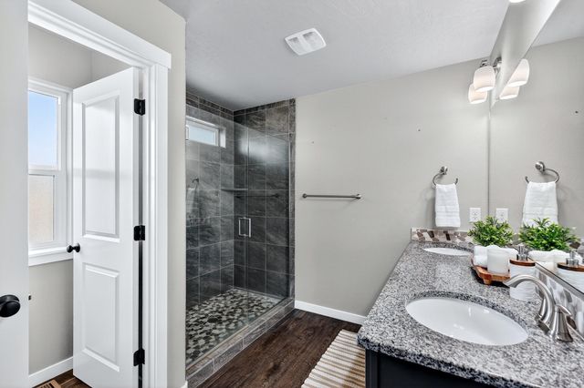 24685 E Blue Ridge Ave, Liberty Lake, WA 99019