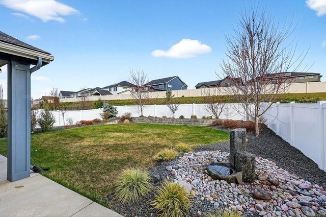 24685 E Blue Ridge Ave, Liberty Lake, WA 99019