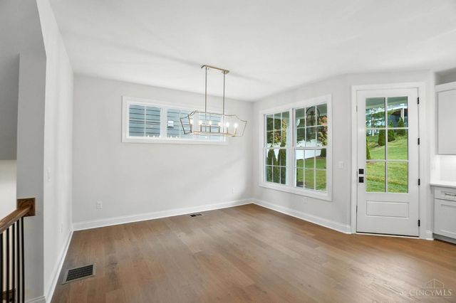 7834 Laurel Avenue, Madeira, OH 45243