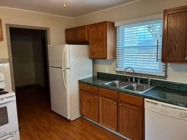 2616 Mimosa Lane, Johnson City, TN 37604