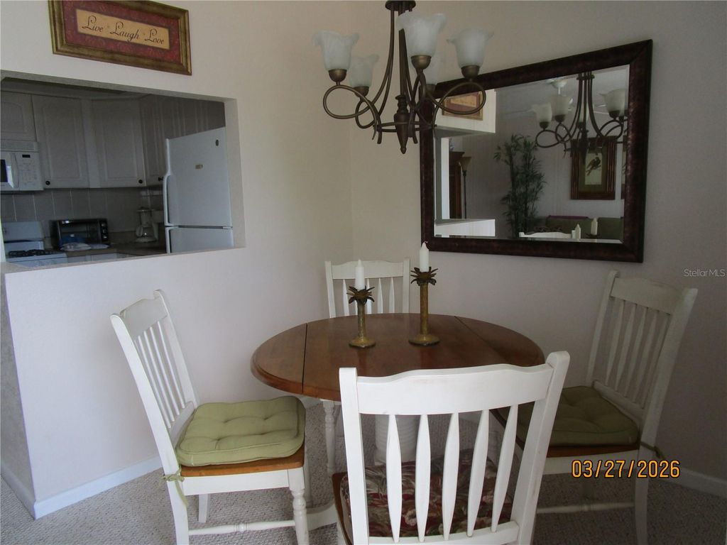 Image 6 of property listing at 6055 21ST STREET N 12, St Petersburg, FL 33714