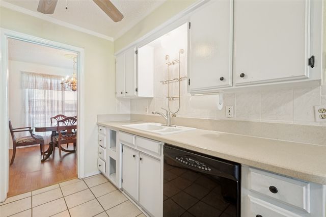 608 Cardinal Drive, Ovilla, TX 75154