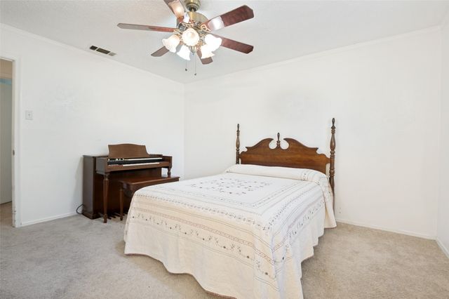608 Cardinal Drive, Ovilla, TX 75154