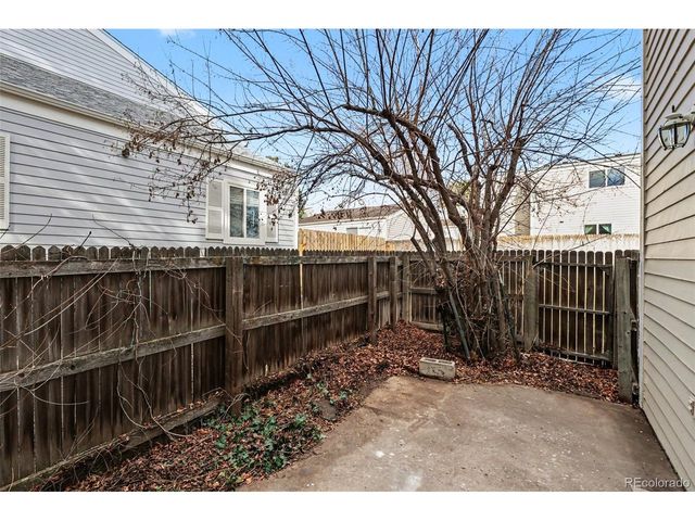 15922 E Rice Pl B, Aurora, CO 80015