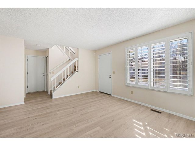 15922 E Rice Pl B, Aurora, CO 80015