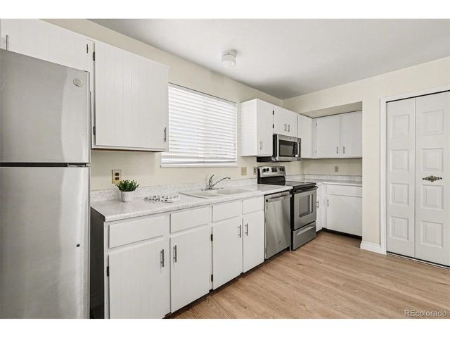 15922 E Rice Pl B, Aurora, CO 80015