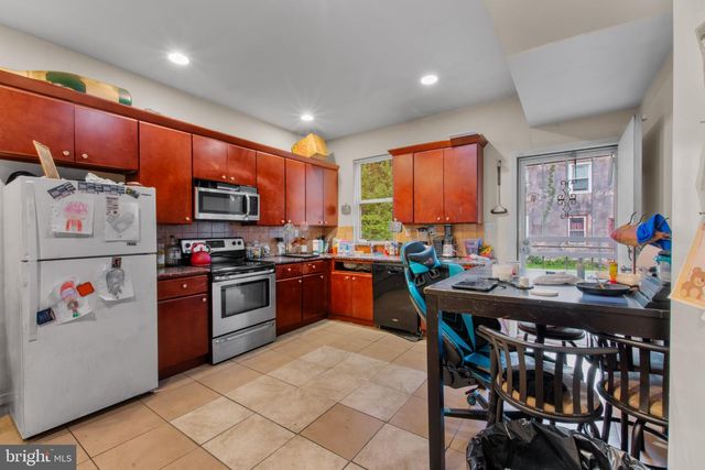 1422 W TIOGA ST, Philadelphia, PA 19140
