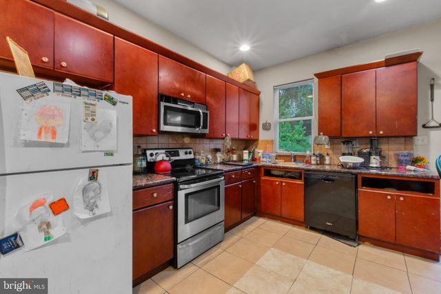 1422 W TIOGA ST, Philadelphia, PA 19140