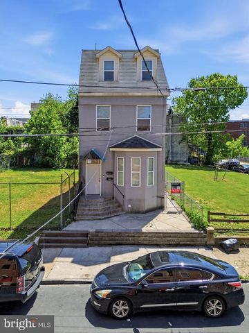1422 W TIOGA ST, Philadelphia, PA 19140