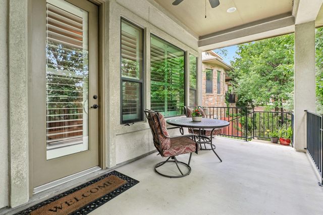 35 Prestonwood CIR, Lakeway, TX 78734