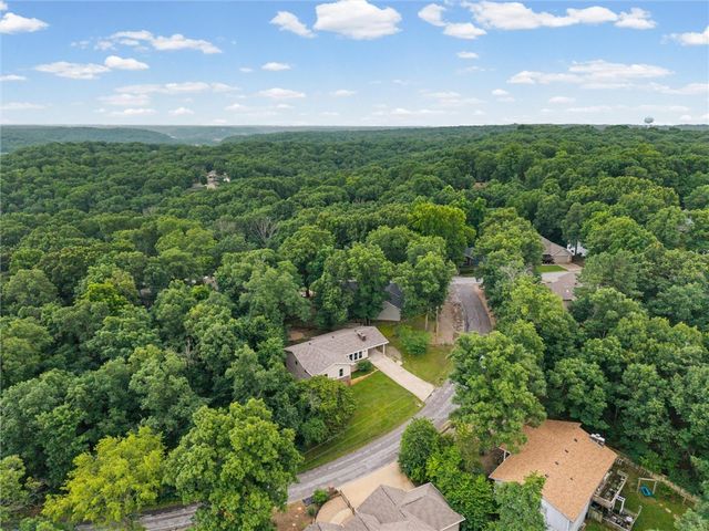 4 Rosedale Lane, Bella Vista, AR 72715