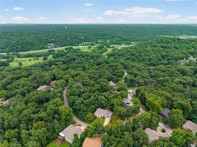 4 Rosedale Lane, Bella Vista, AR 72715