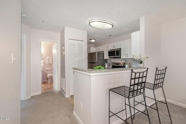 4911 Hollenden Drive 108, Raleigh, NC 27616