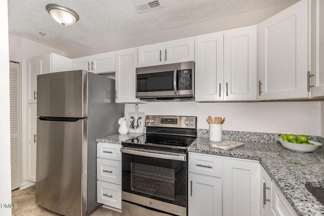 4911 Hollenden Drive 108, Raleigh, NC 27616