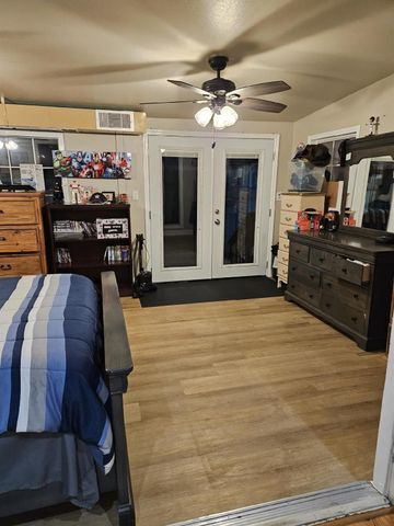 510 Shaver Street, Pasadena, TX 77506