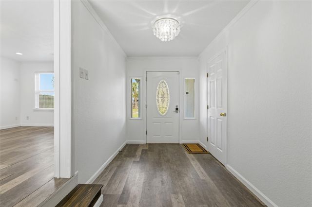 5515 Avenue R, Galveston, TX 77551