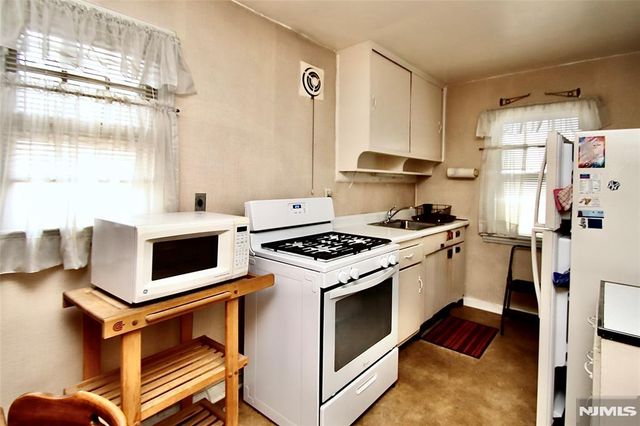 39-23 Van Duren, Fair Lawn, NJ 07410