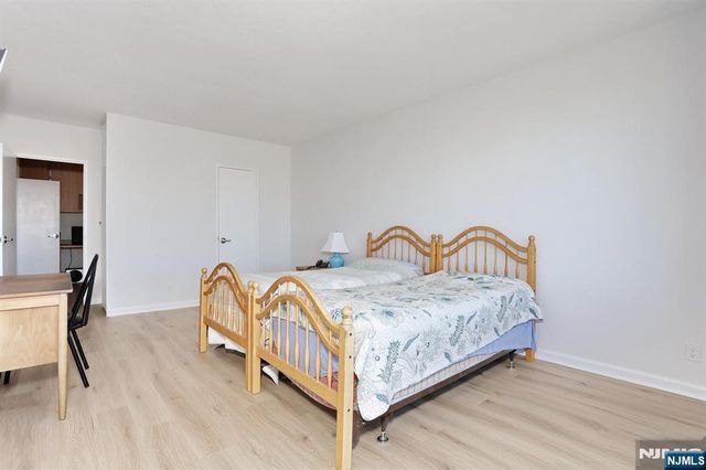 5 Horizon 1803, Fort Lee, NJ 07024