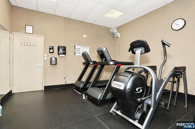 5 Horizon 1803, Fort Lee, NJ 07024