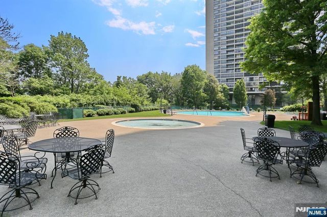 5 Horizon 1803, Fort Lee, NJ 07024