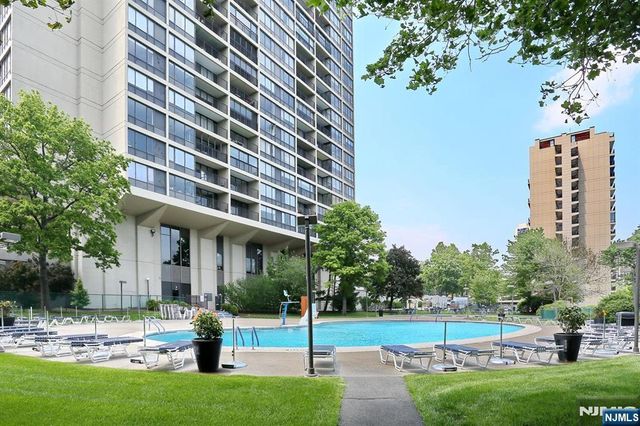5 Horizon 1803, Fort Lee, NJ 07024