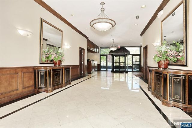 5 Horizon 1803, Fort Lee, NJ 07024