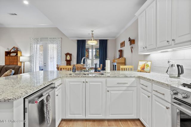 707 Chambord Drive, Brandon, MS 39042