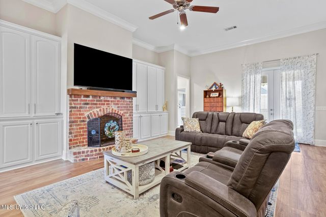 707 Chambord Drive, Brandon, MS 39042