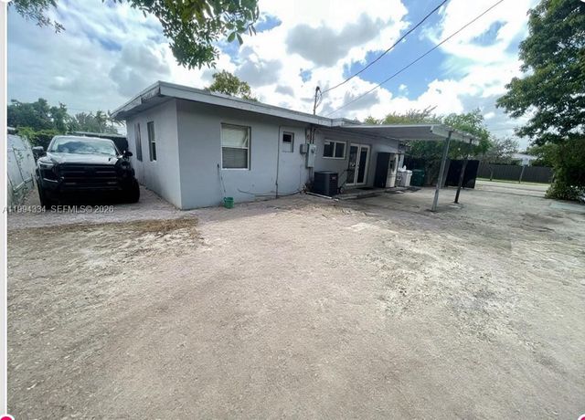 7191 SW 15th St, Miami, FL 33144