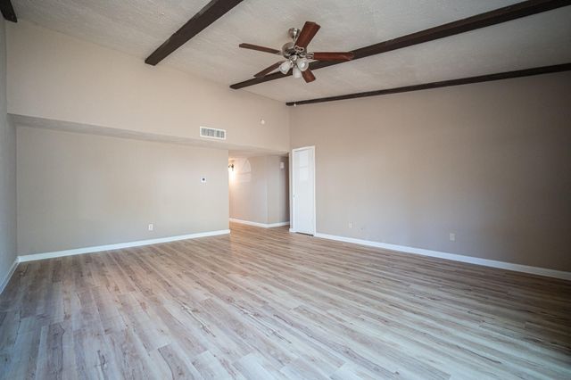 2026 Quail Valley East Drive, Missouri City, TX 77459