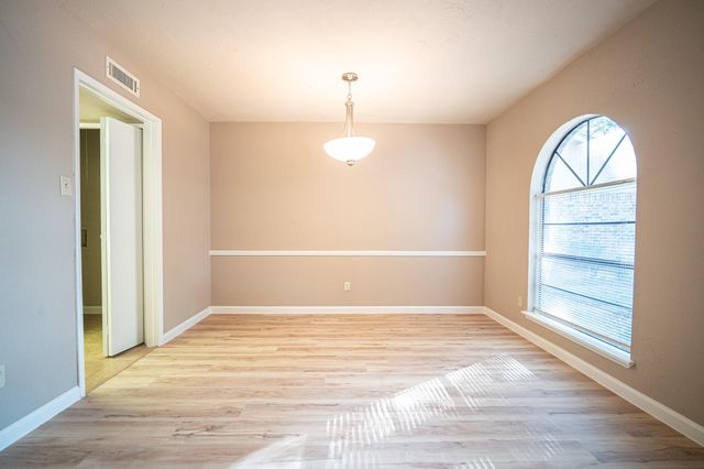 2026 Quail Valley East Drive, Missouri City, TX 77459