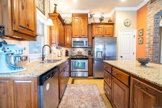 17010 Bradford Ave, Greenwell Springs, LA 70739