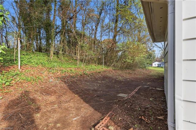 2332 Slater Avenue, Winston-salem, NC 27101