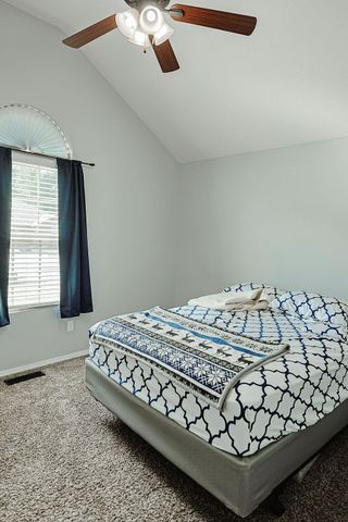 4565 W Greenridge Street, Springfield, MO 65807