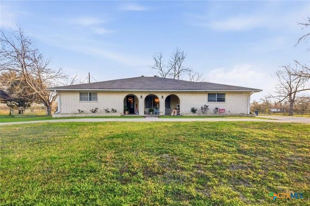 911 W Constitution Street, Victoria, TX 77901